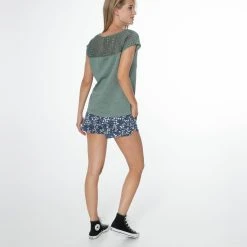 Protest T-shirt " PRTNICE In Glass Bottlegreen 15 Protest T-shirt " PRTNICE In Glass Bottlegreen -protest shop protest t shirt prtnice in glass bottlegreen 6