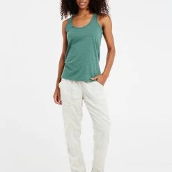 Protest Tanktop " PRTBECCLES In Laurelgreen 11 Protest Tanktop " PRTBECCLES In Laurelgreen -protest shop protest tanktop prtbeccles in laurelgreen 2