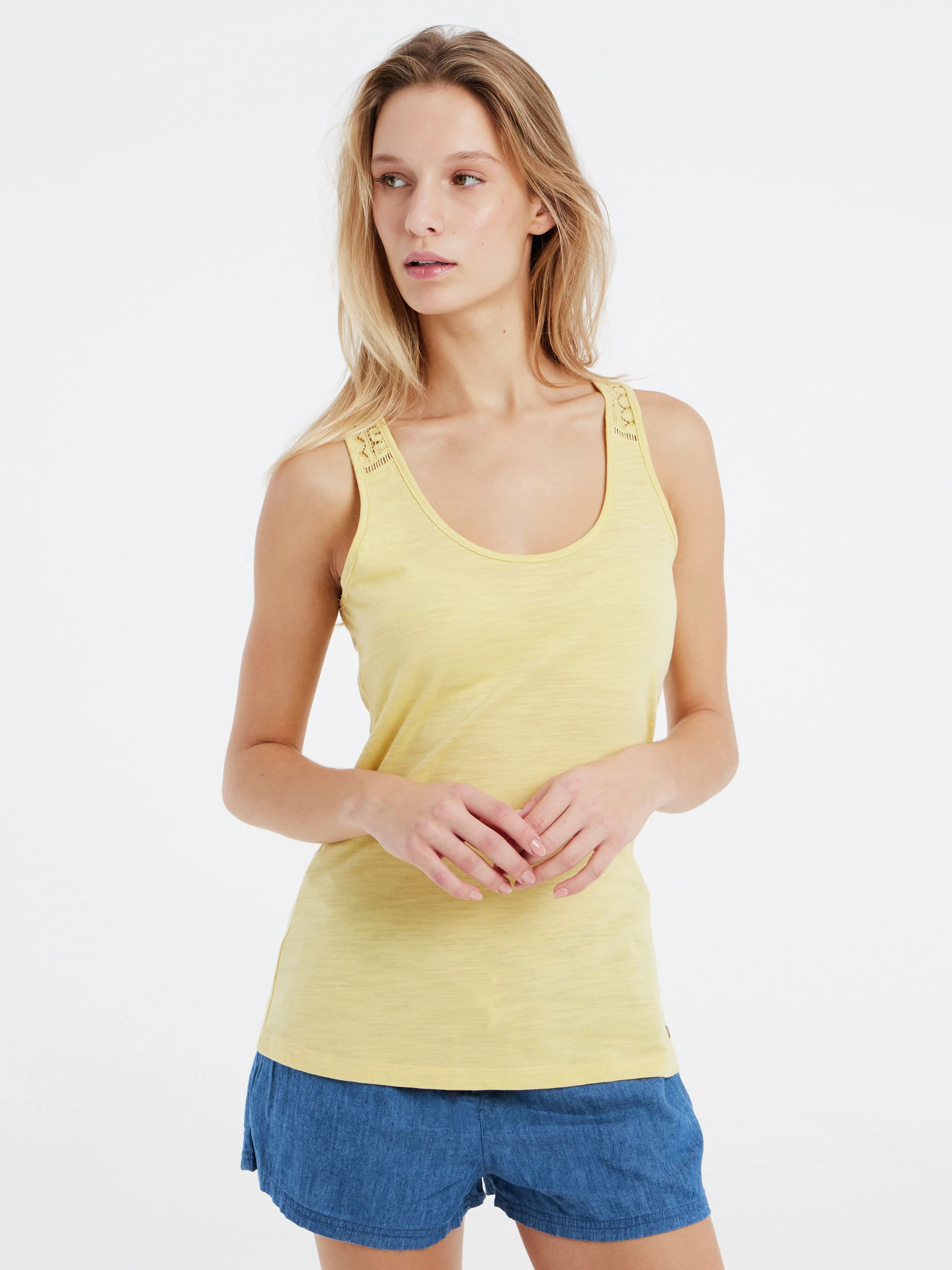 Protest Tanktop " PRTBECCLES In MacaroonYellow 4 Protest Tanktop " PRTBECCLES In MacaroonYellow – Bild 2