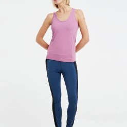 Protest Tanktop " PRTUPAS In Duskyrose 11 Protest Tanktop " PRTUPAS In Duskyrose -protest shop protest tanktop prtupas in duskyrose 2