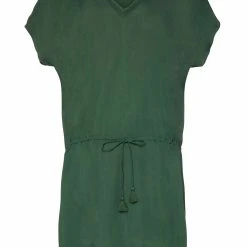 Protest Tunike " CIS In Balance