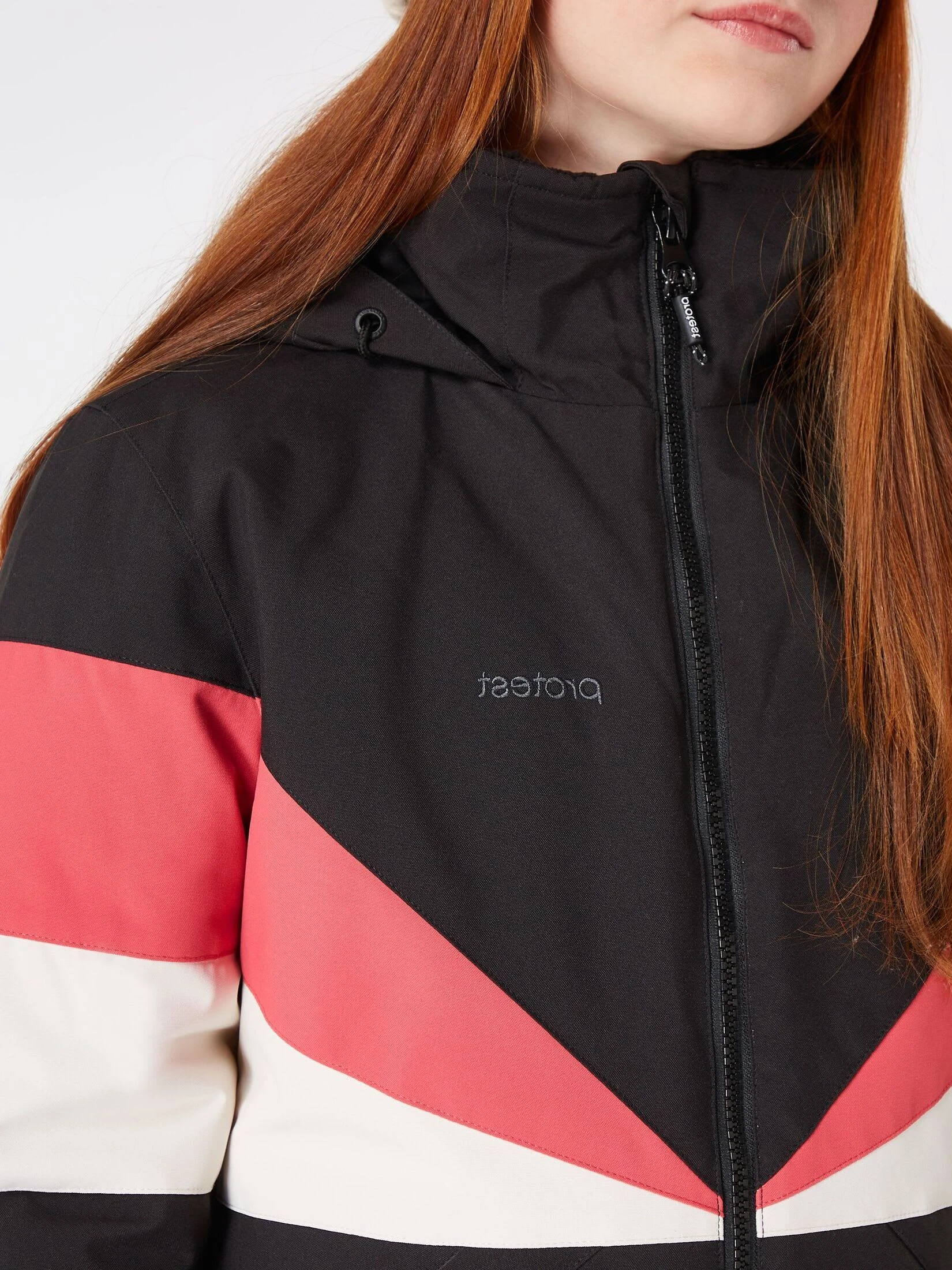 Protest Winterjacke " PRTKATE JR In True Black 7 Protest Winterjacke " PRTKATE JR In True Black – Bild 5